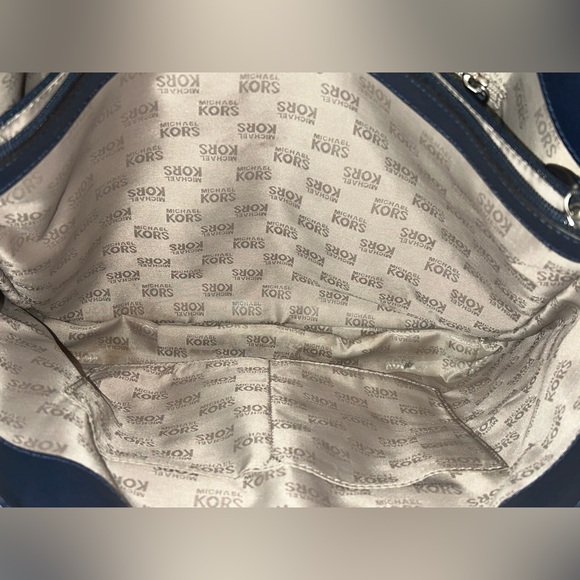 Rehab Michael Kors Jet Set Travel Stripe Navy Blue+White Saffiano Leather Tote - Picture 8 of 12